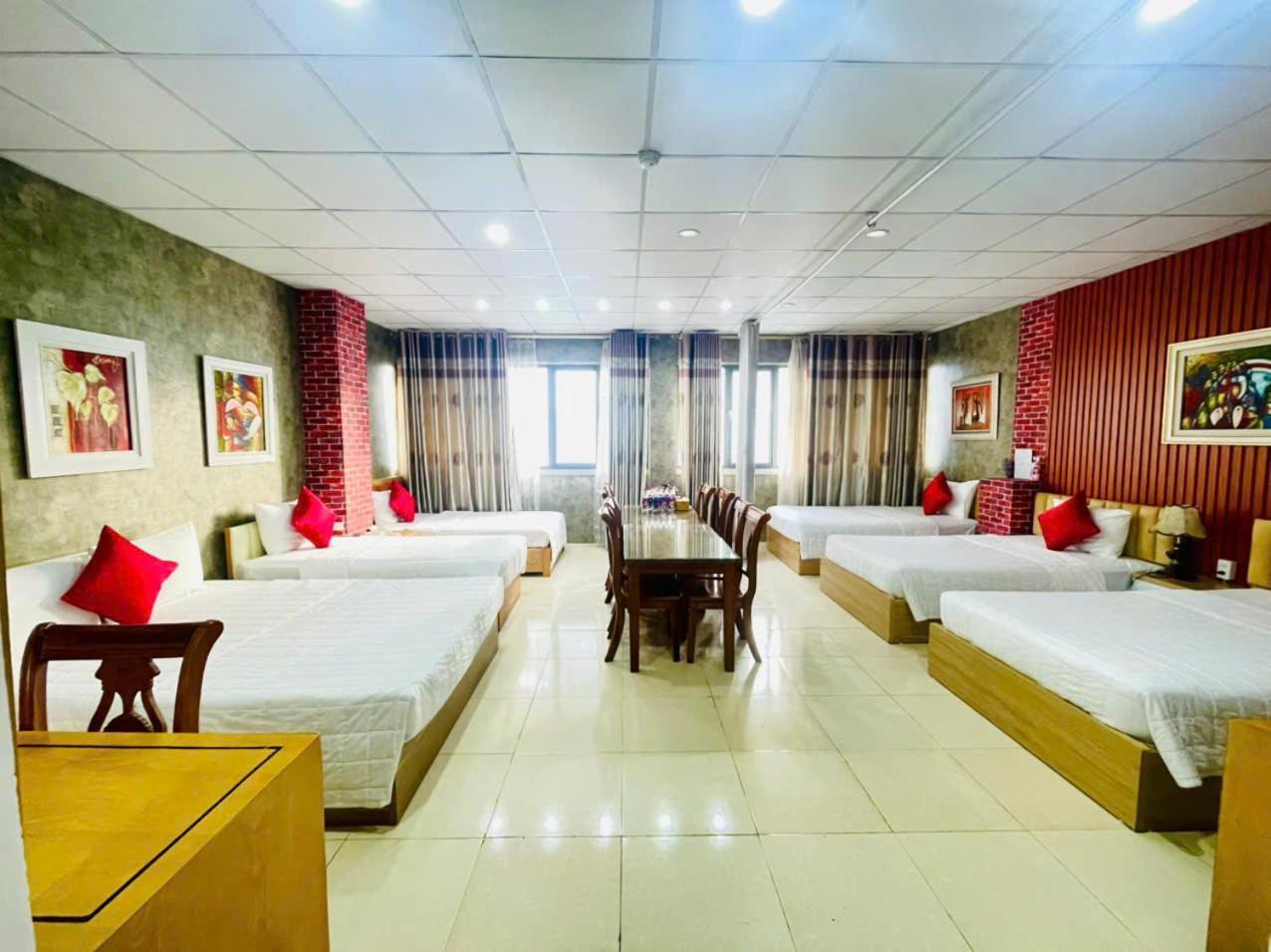 Moon Hotel Cau Giay Hanoi Exterior photo